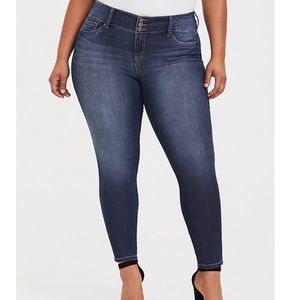 Size 20 short torrid denim jeggings